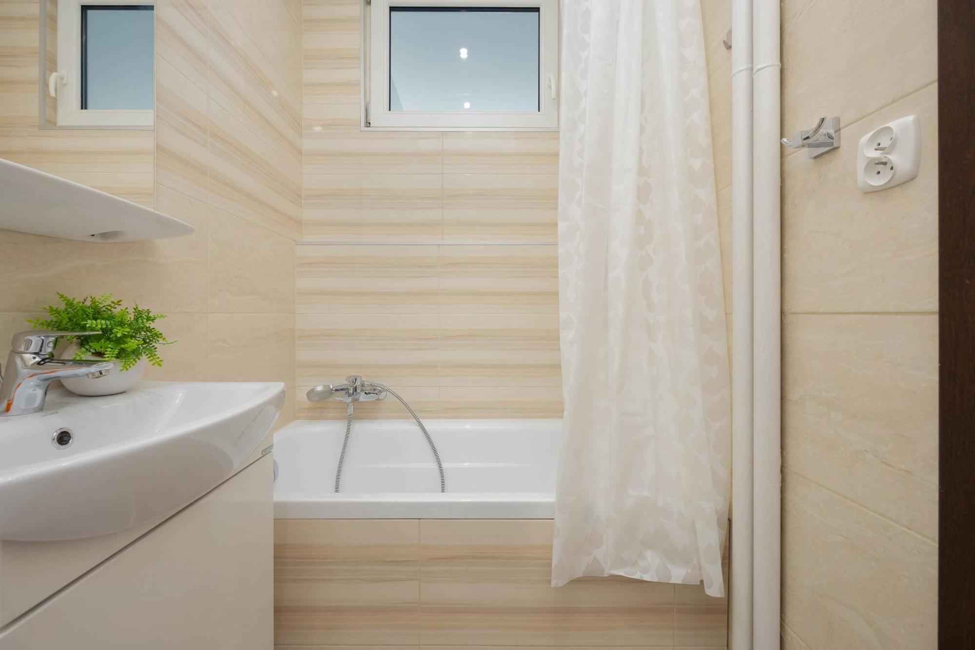 Apartament Modern In Perfect For Remote Work By Renters Warszawa