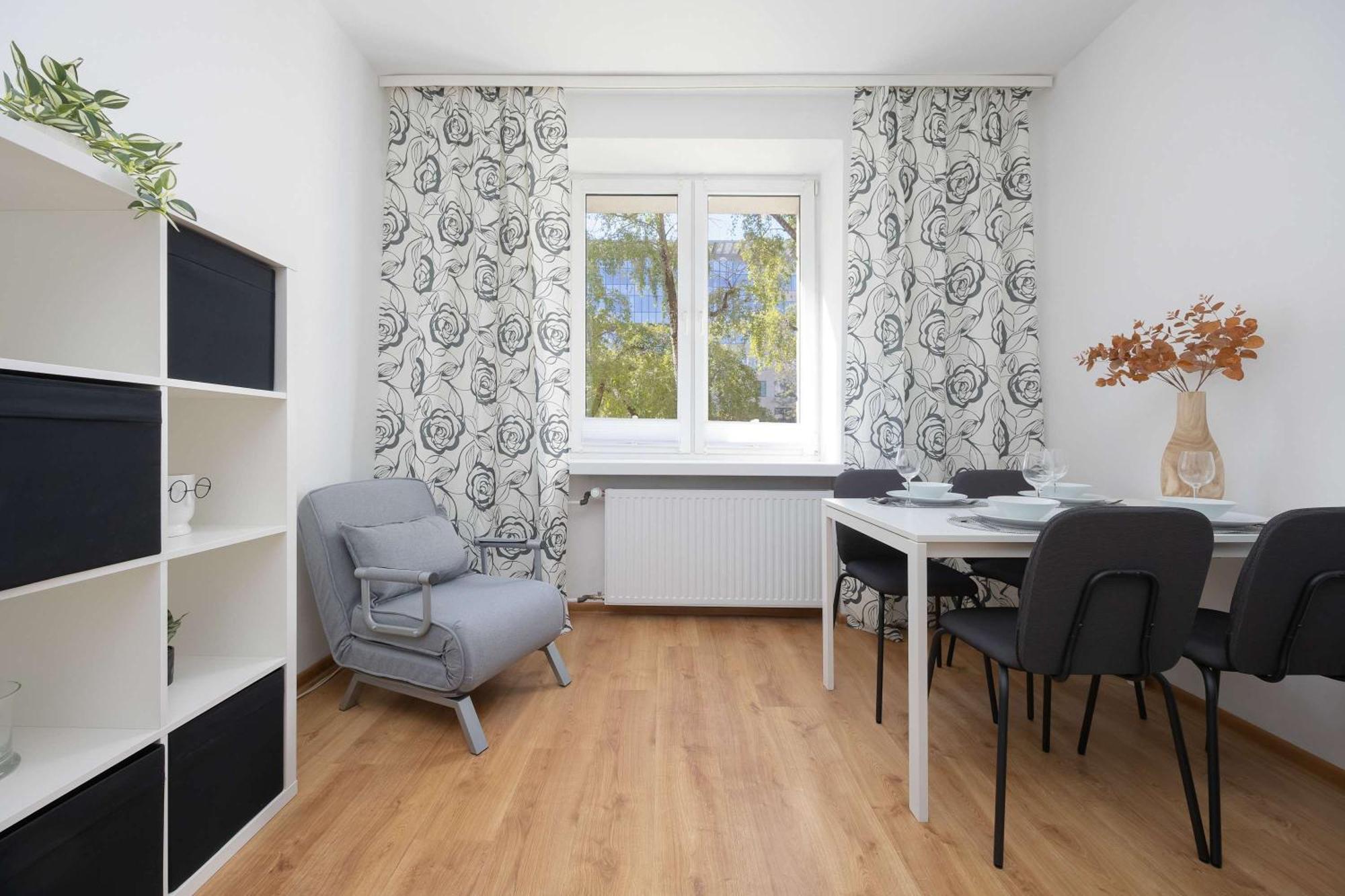 Modern In Perfect For Remote Work By Renters Apartament *